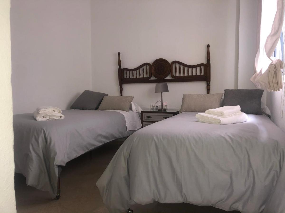 Apartamento El Vial กอร์โดบา ภายนอก รูปภาพ