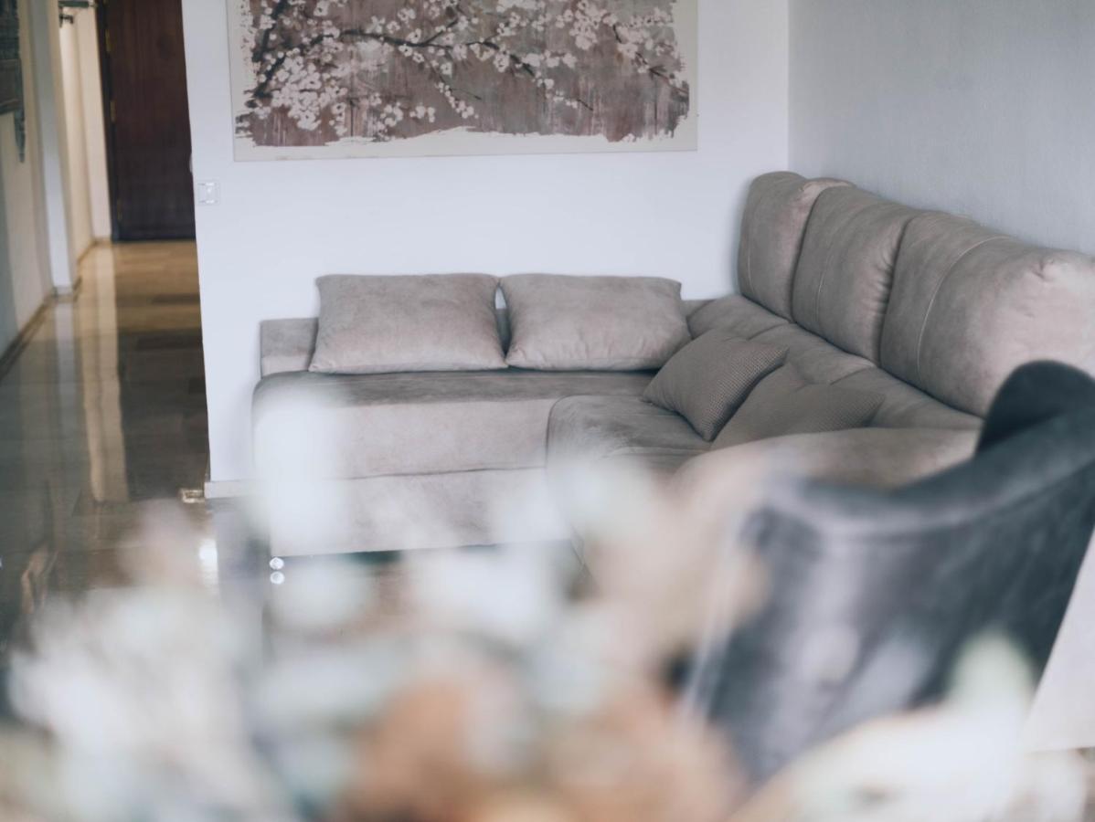 Apartamento El Vial กอร์โดบา ภายนอก รูปภาพ